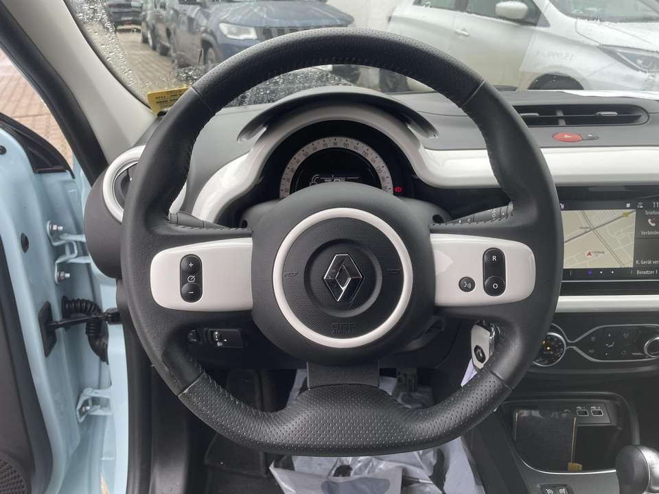 Car picture 11
