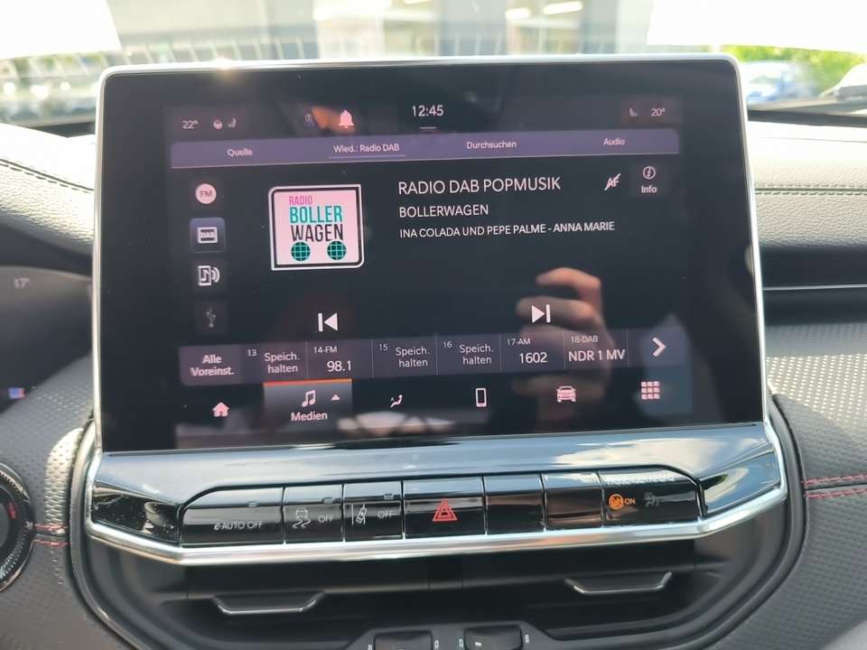 Car picture 11