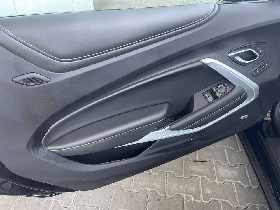 Chevrolet Camaro - Imagem 7
