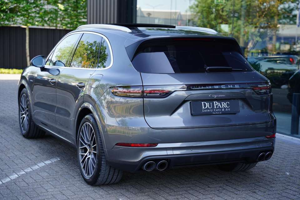 Porsche Cayenne - Imagem 3