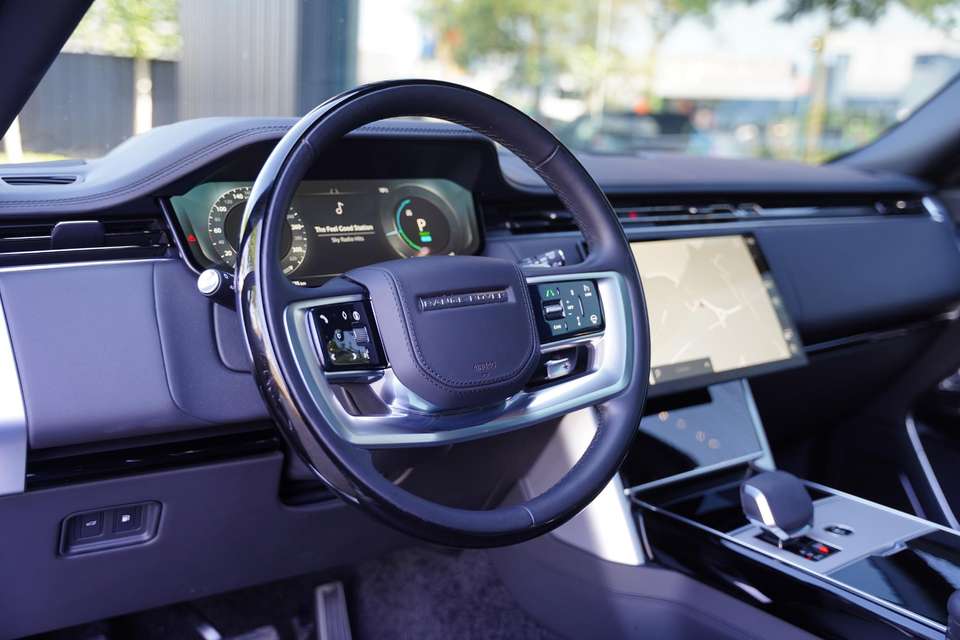 Land Rover Range Rover - Imagem 4