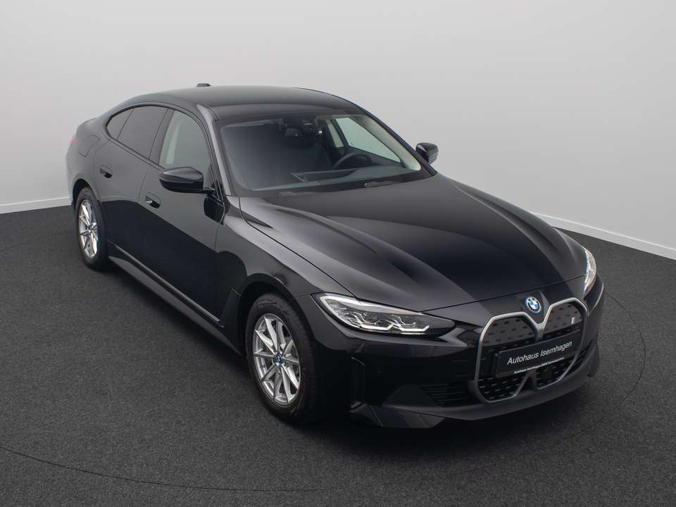 BMW i4 - Imagem 3