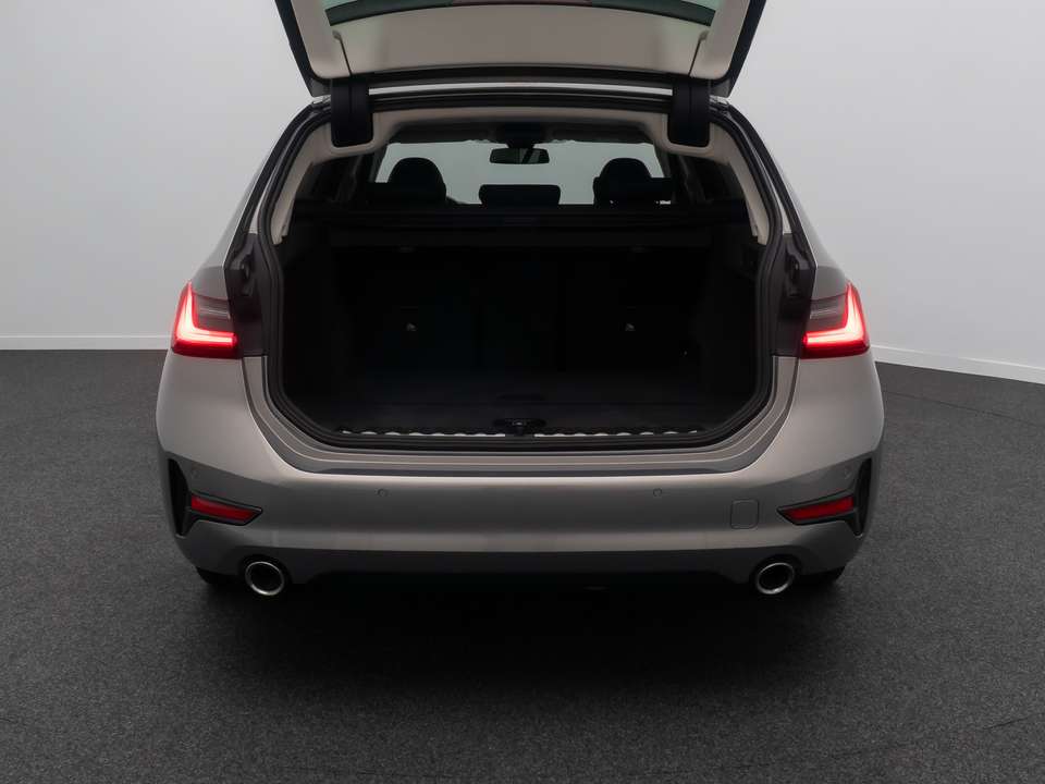 BMW 320 - Imagem 14