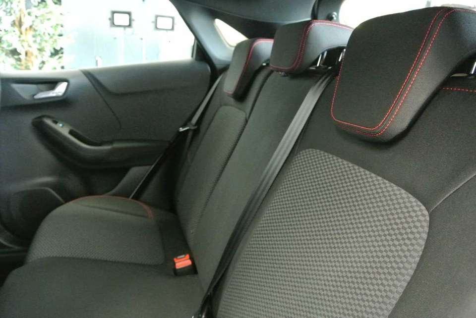 Car picture 14