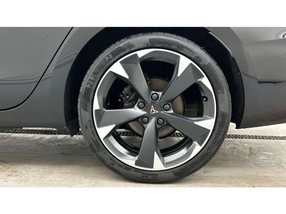 CUPRA Leon - Imagem 10