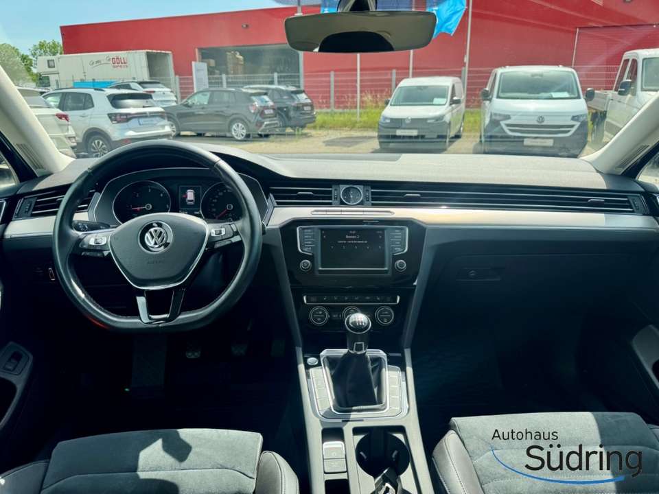 Car picture 9