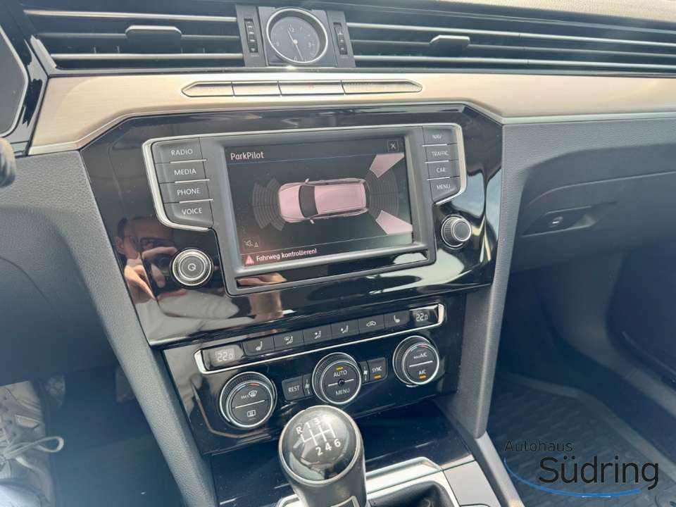 Car picture 11