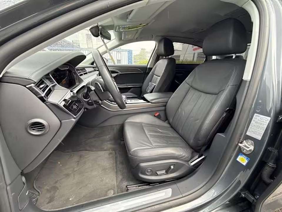 Car picture 10