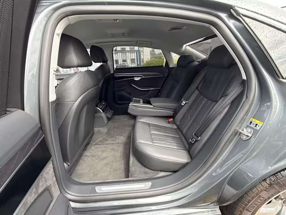 Car picture 11