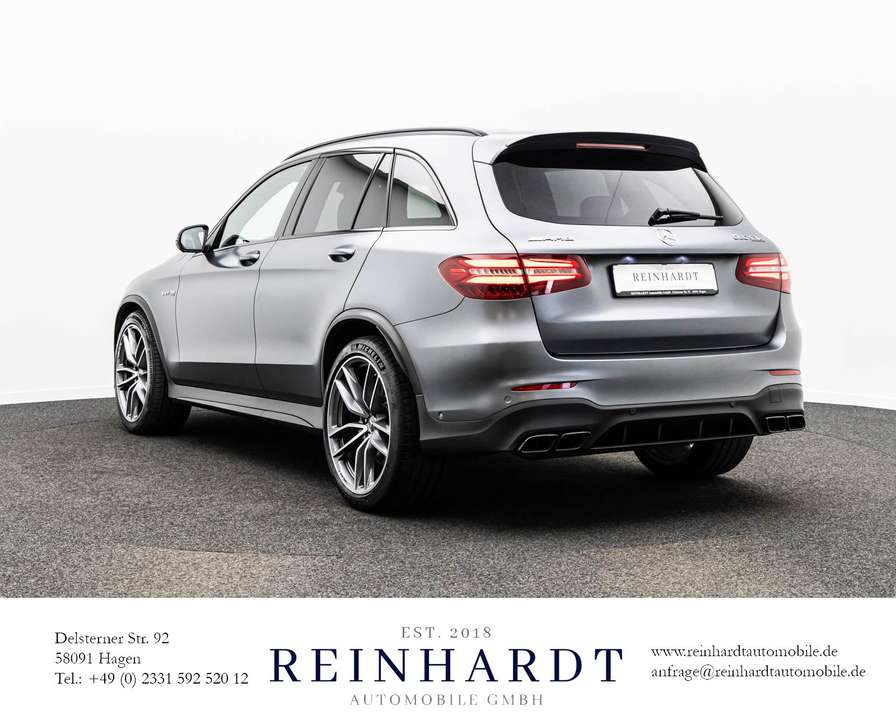 Mercedes-Benz GLC 63 AMG - Imagem 11