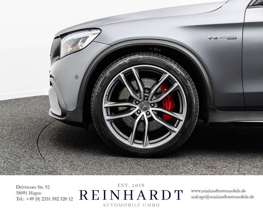Mercedes-Benz GLC 63 AMG - Imagem 13