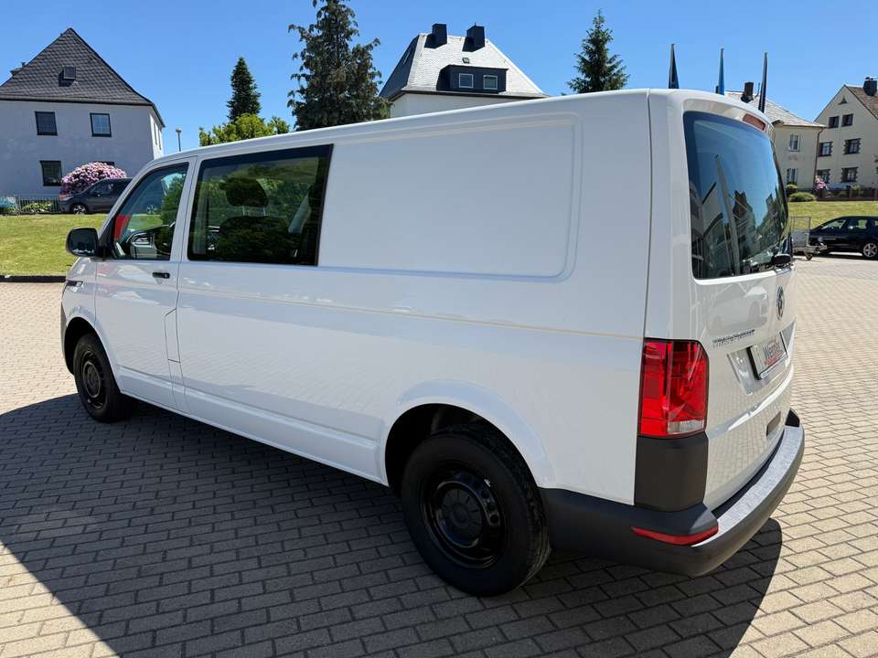Volkswagen T6.1 Transporter - Imagem 7