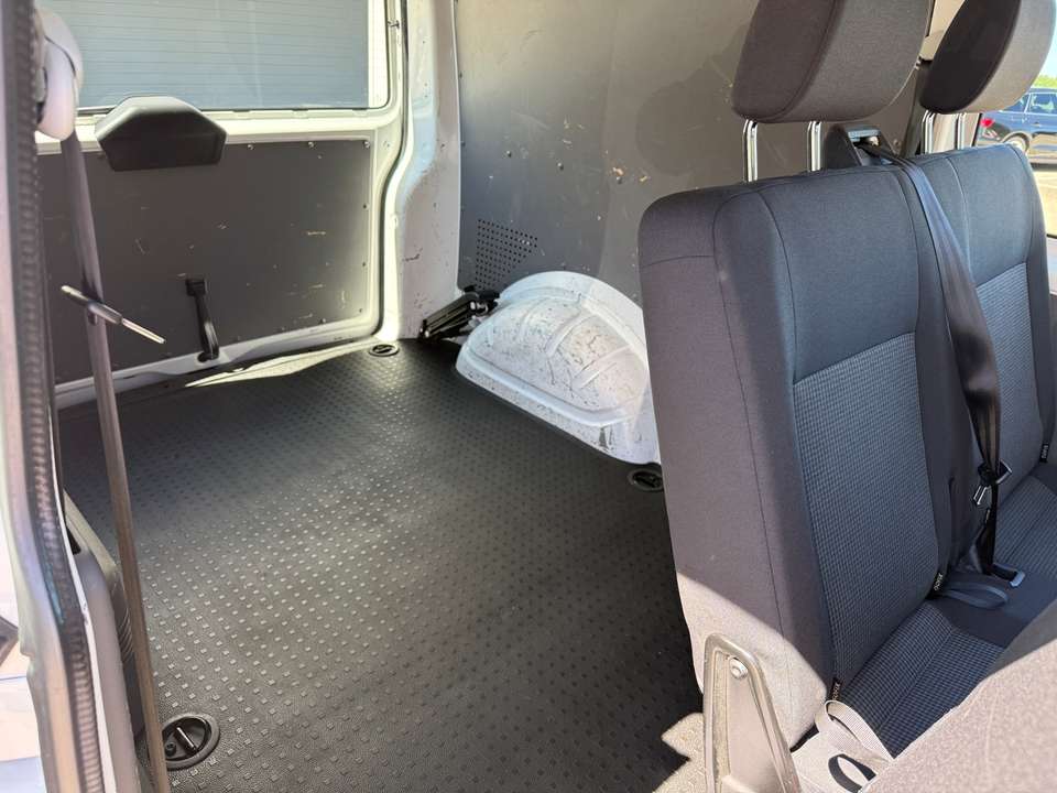 Volkswagen T6.1 Transporter - Imagem 15
