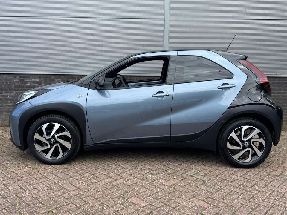 Car picture 6
