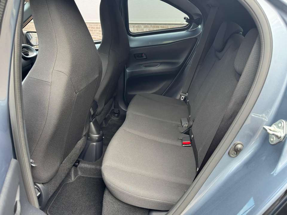 Car picture 9