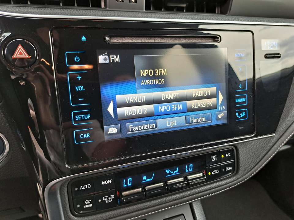 Car picture 18