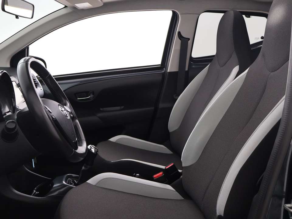 Toyota Aygo - Imagem 9
