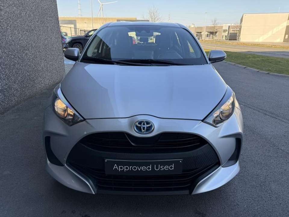 Toyota Yaris - Imagem 2