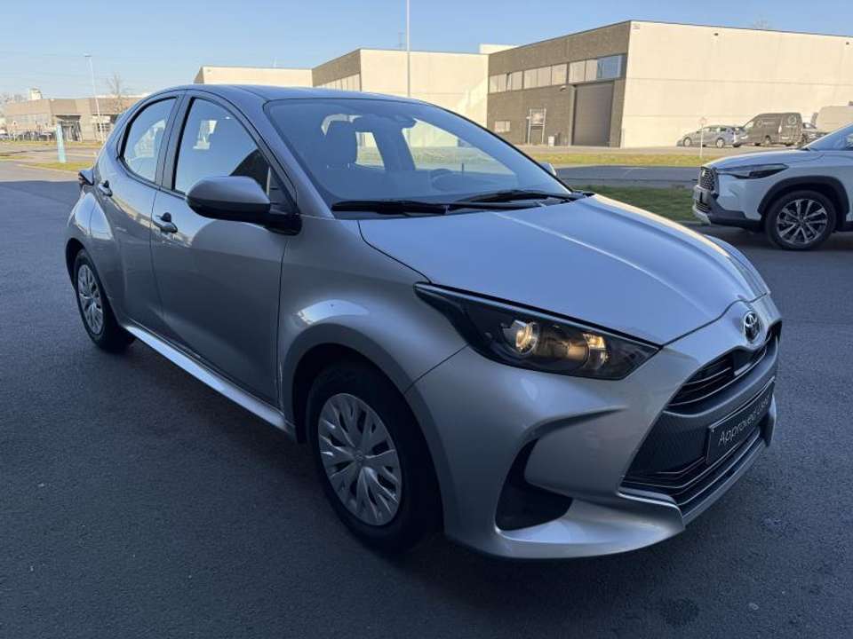 Toyota Yaris - Imagem 4