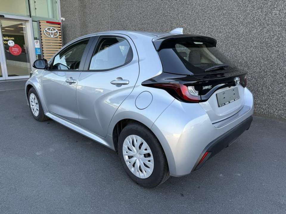 Toyota Yaris - Imagem 5