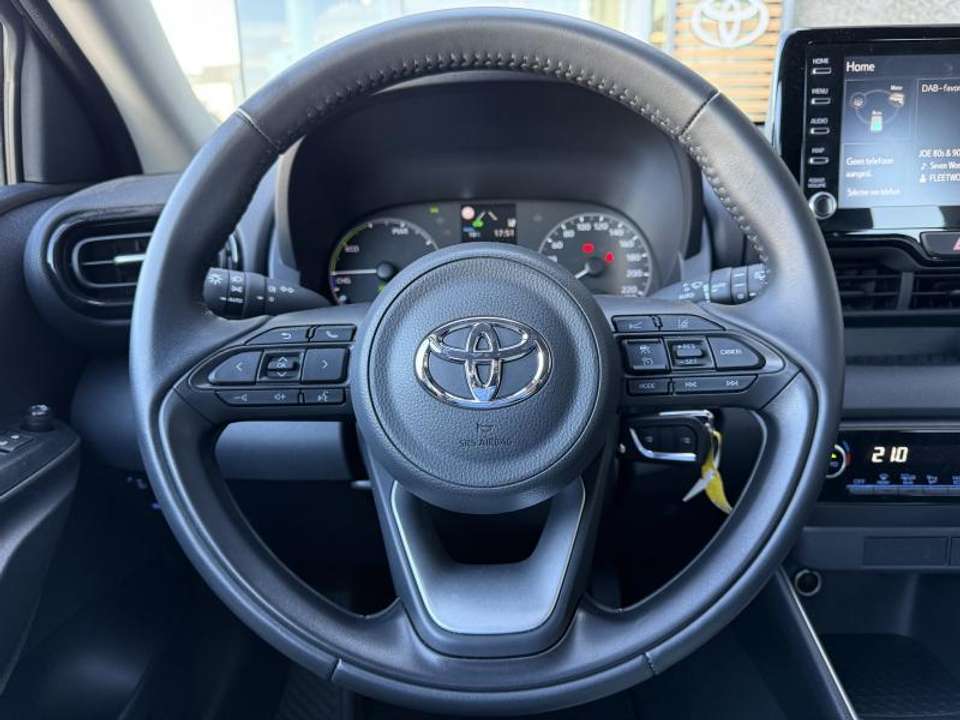 Toyota Yaris - Imagem 14