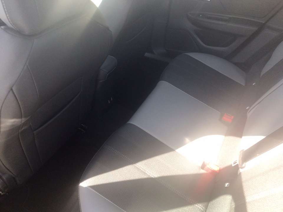 Car picture 9
