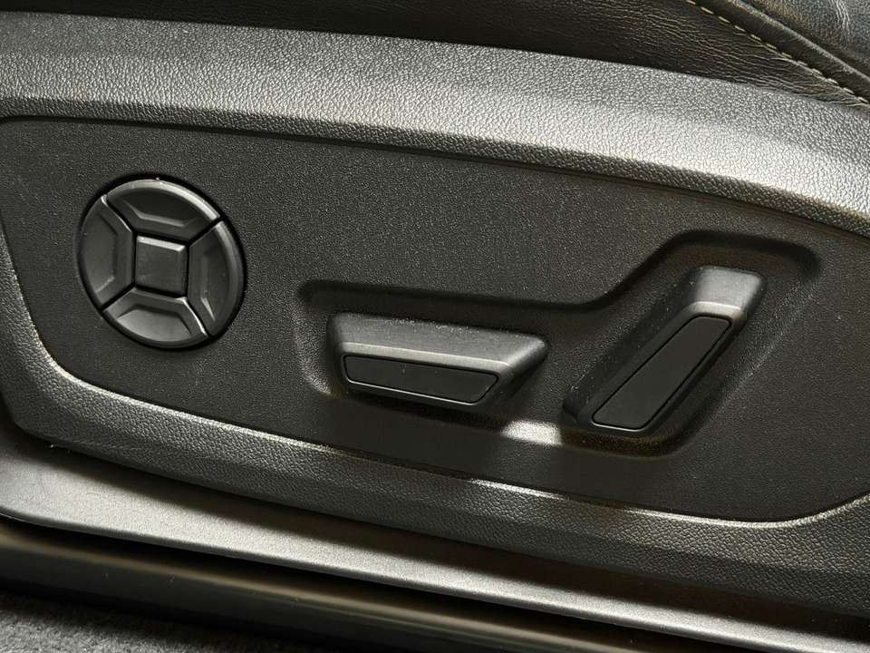 Car picture 17