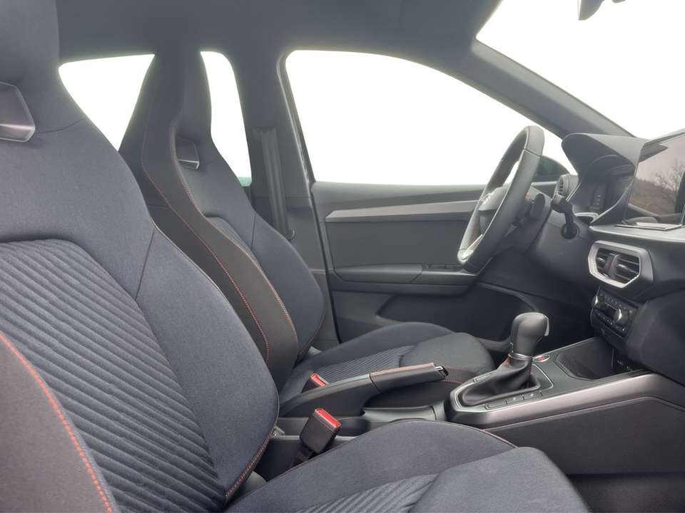 Car picture 10