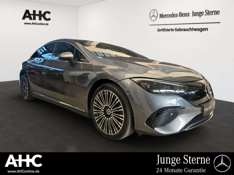 Mercedes-Benz EQE 300 - Imagem 2