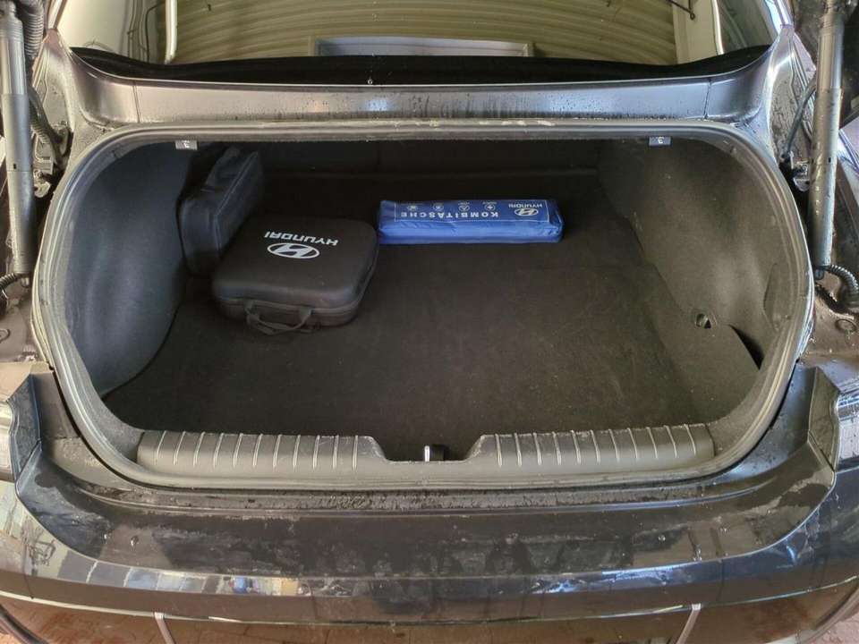 Hyundai IONIQ 6 - Imagem 14