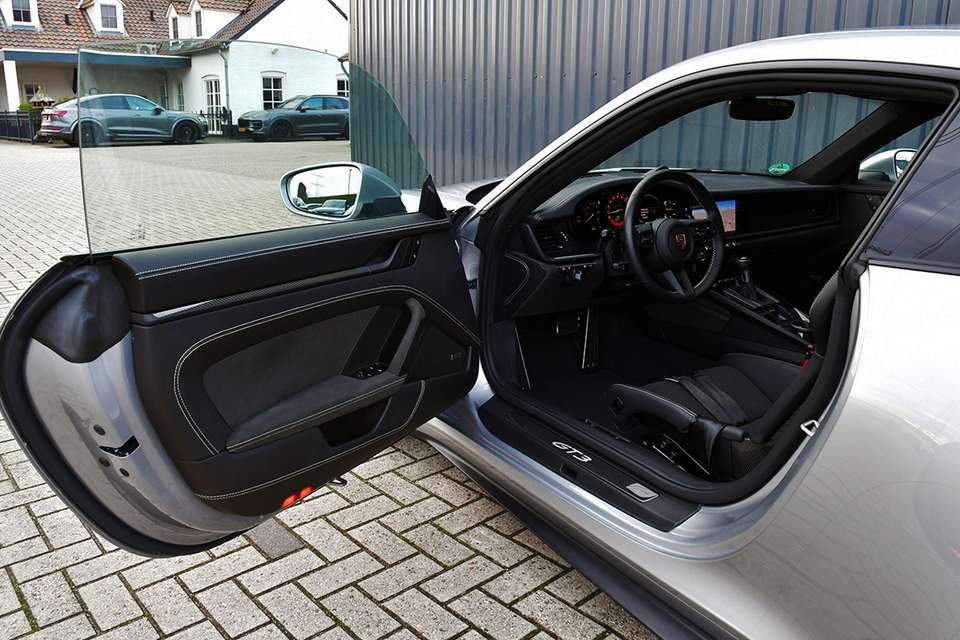 Car picture 8