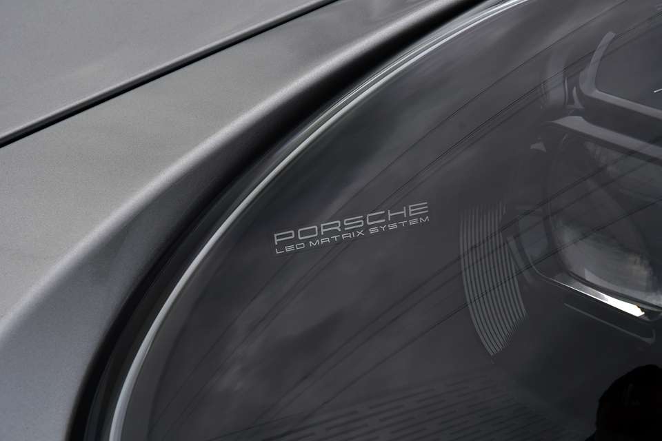 Car picture 18