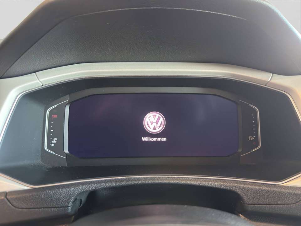 Volkswagen T-Roc - Imagem 12