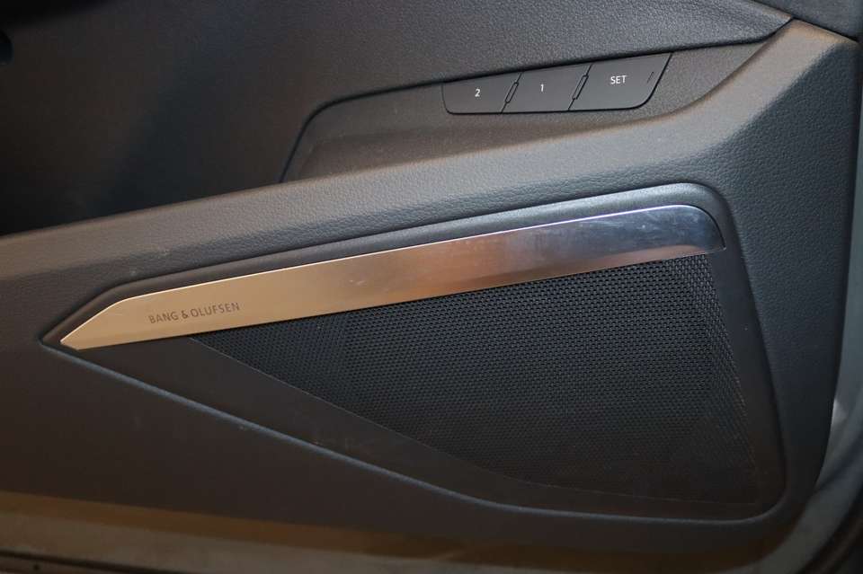 Car picture 5