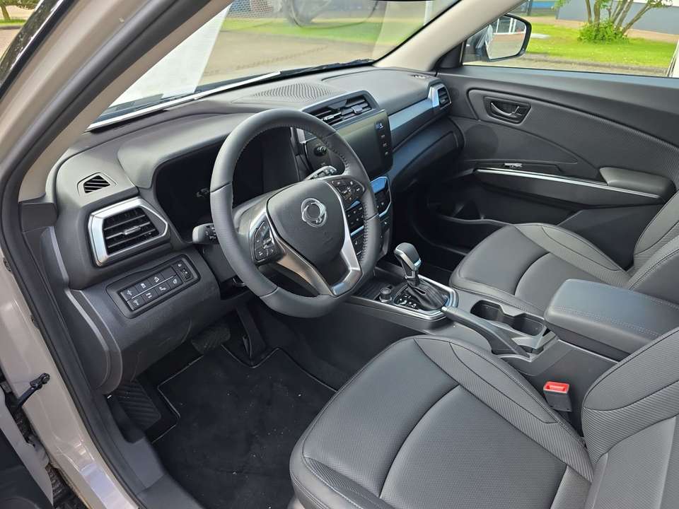 Car picture 11