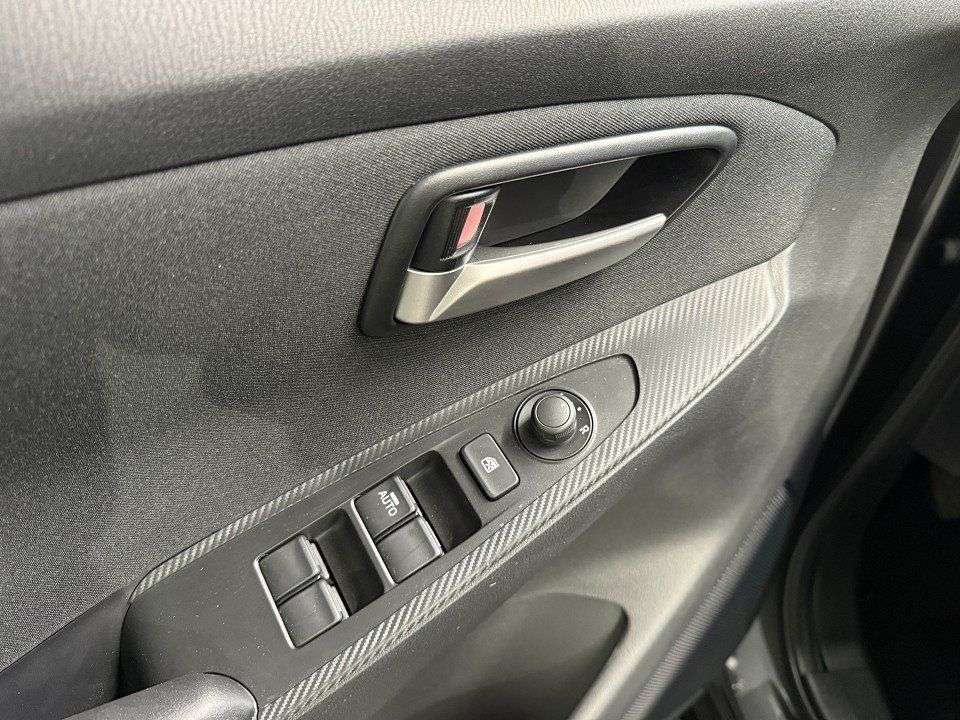 Car picture 11