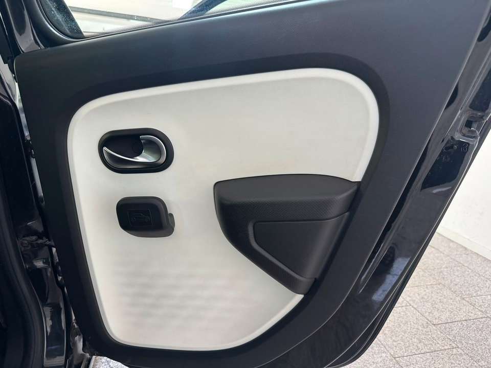 Car picture 14