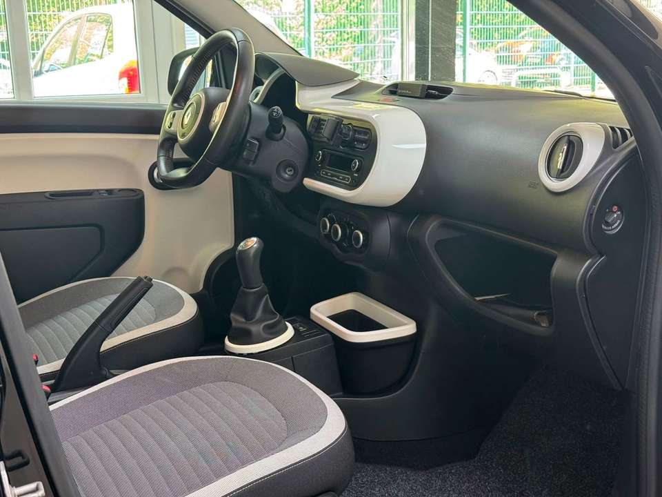 Car picture 17