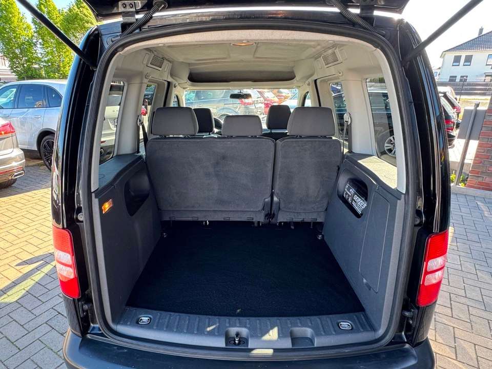 Car picture 9
