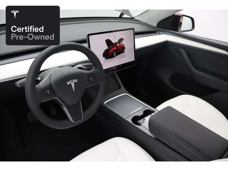 Tesla Model Y - Imagem 11