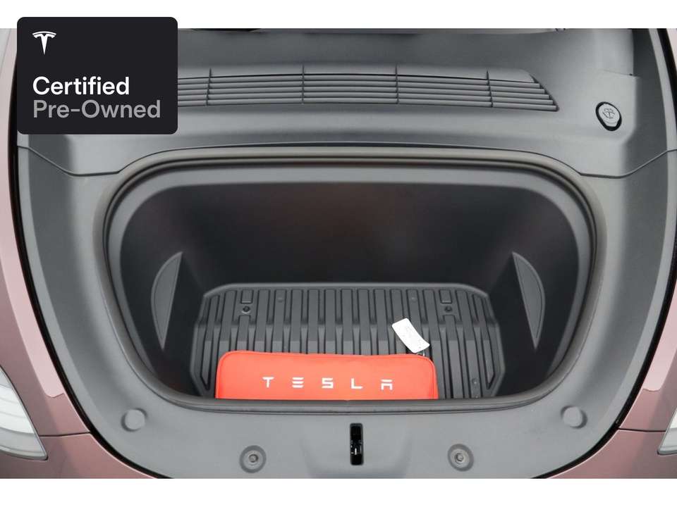Tesla Model Y - Imagem 12