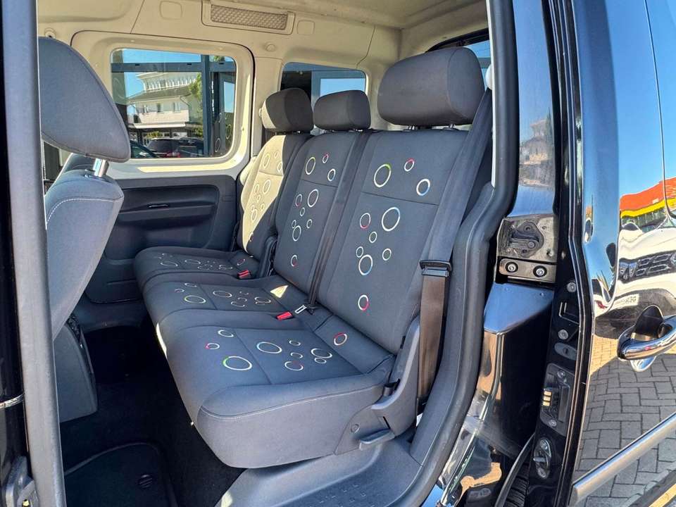 Car picture 18