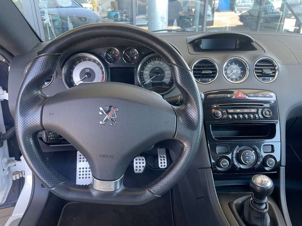 Peugeot RCZ - Imagem 10