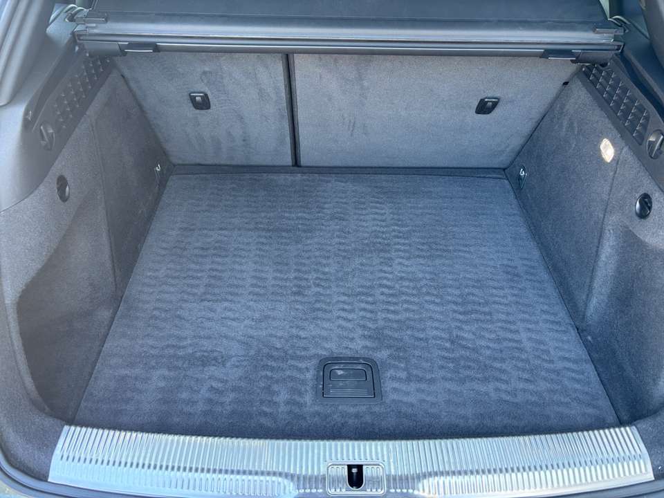 Car picture 11