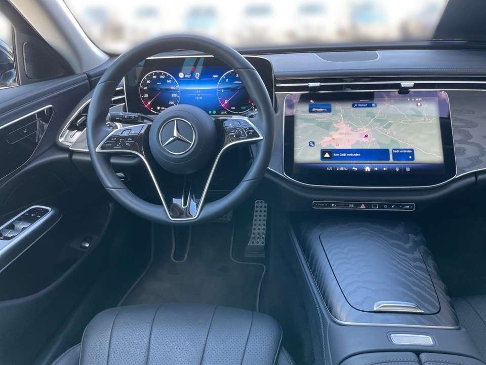 Car picture 11