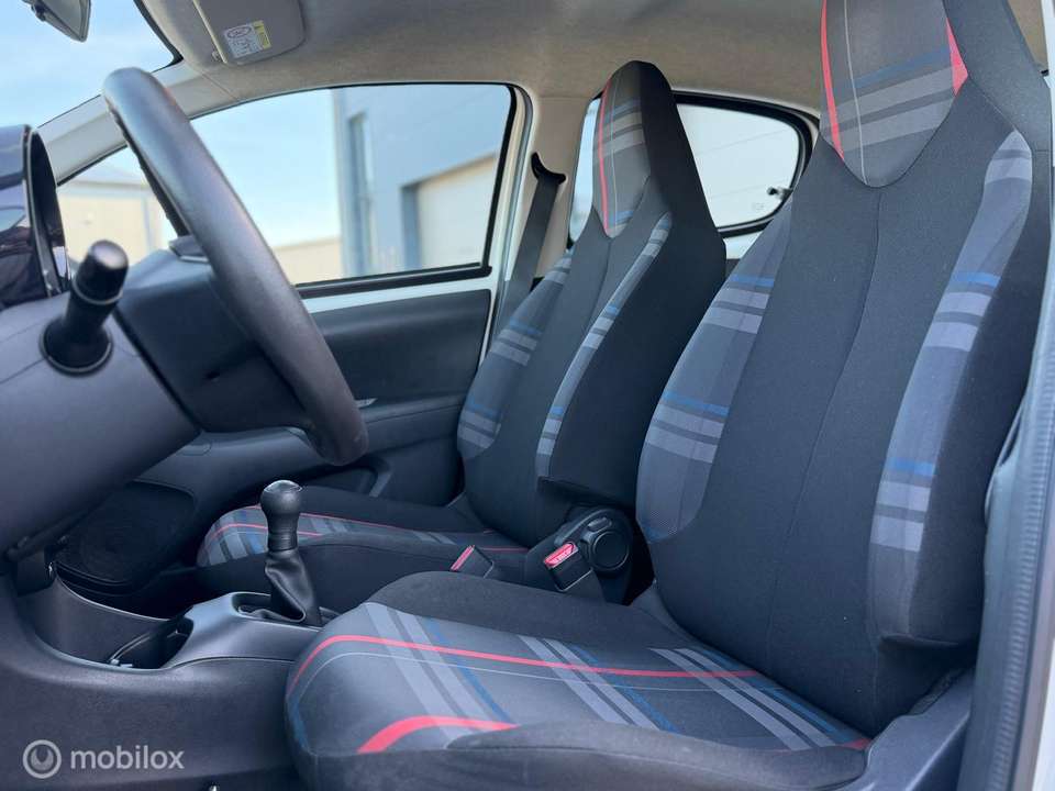 Car picture 9