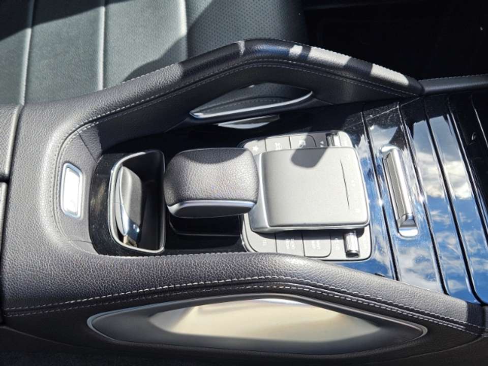 Car picture 9