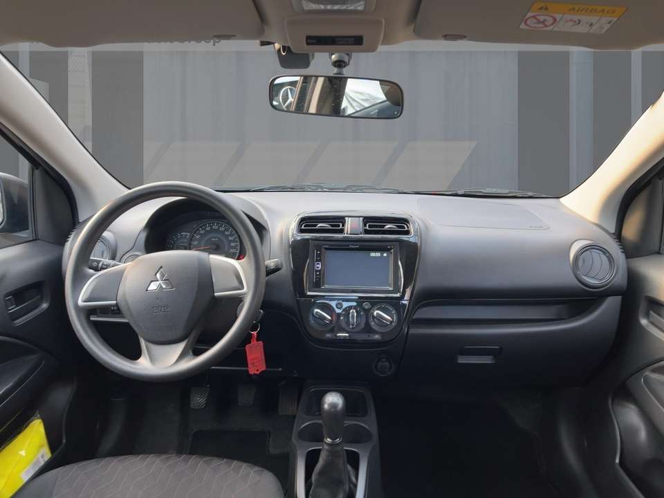 Mitsubishi Space Star - Imagem 11