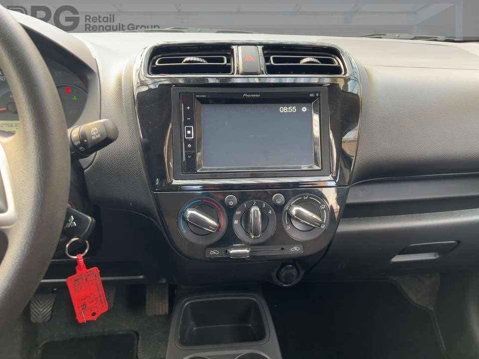 Mitsubishi Space Star - Imagem 13