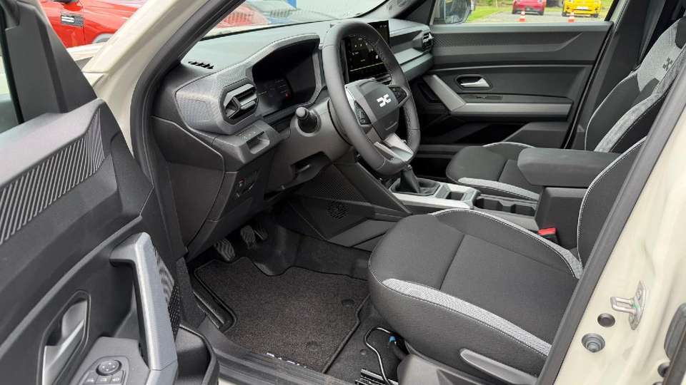 Dacia Duster - Imagem 8